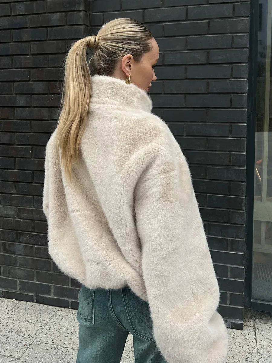 WOLZI Cove Plush Faux Fur Jacket - product image 4